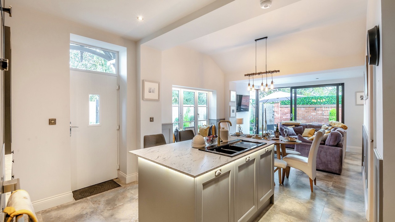 Photo of Others in Cottingham