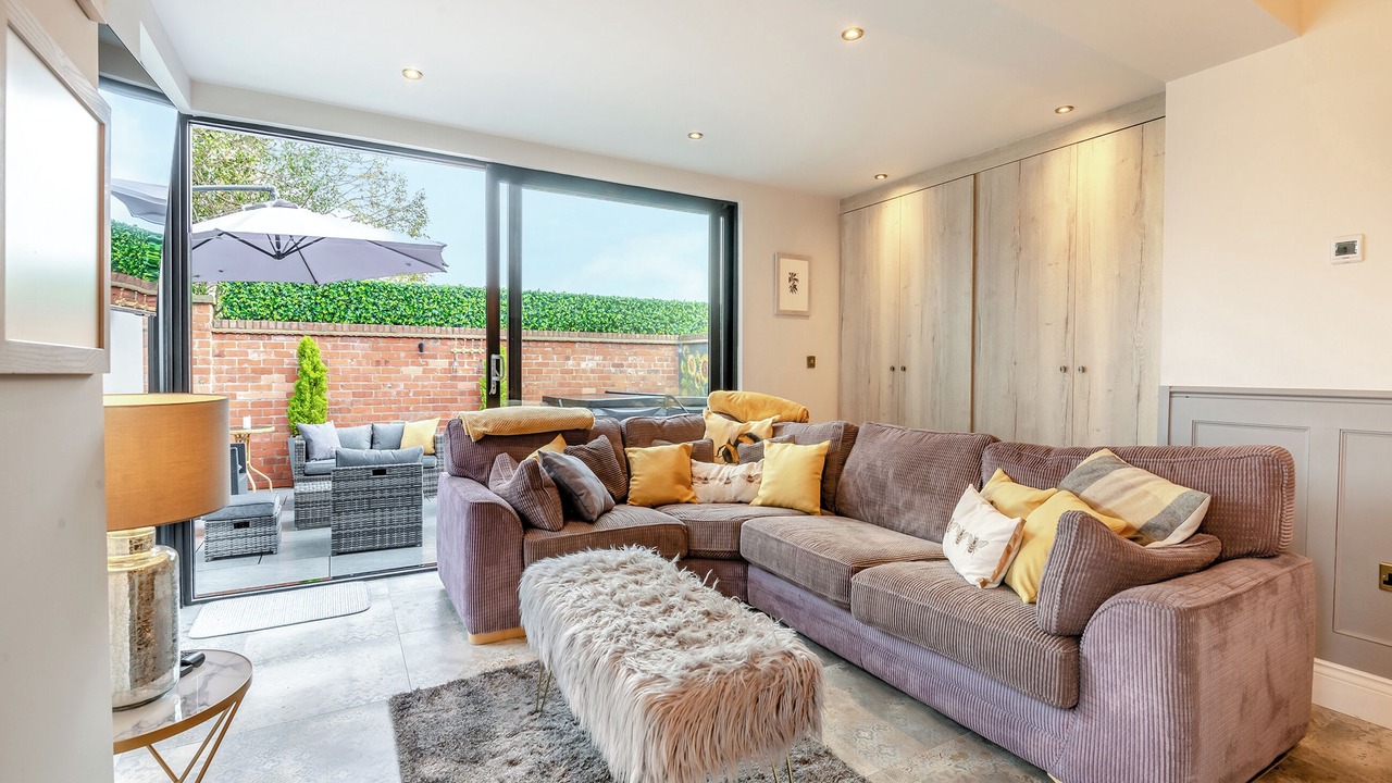 Photo of Others in Cottingham