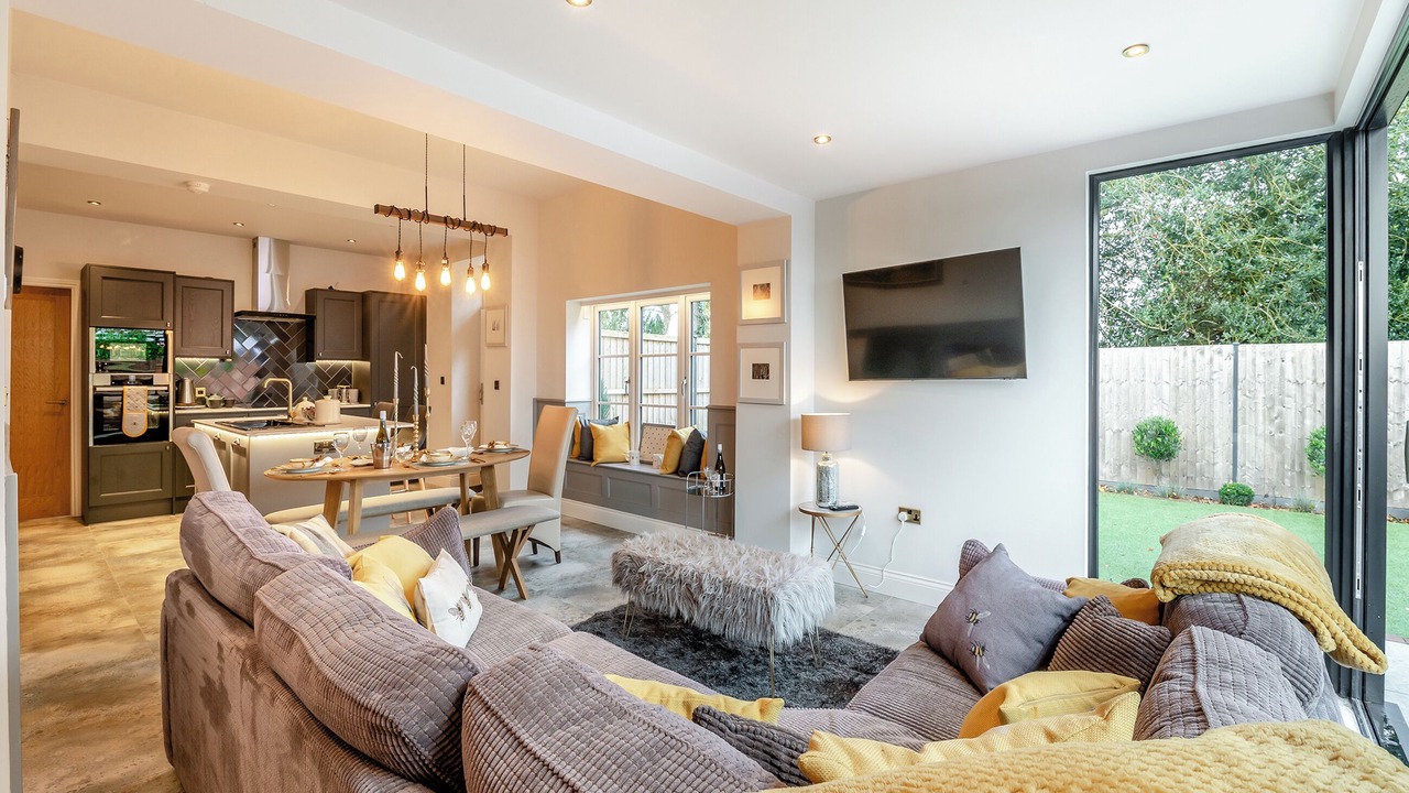 Photo of Others in Cottingham