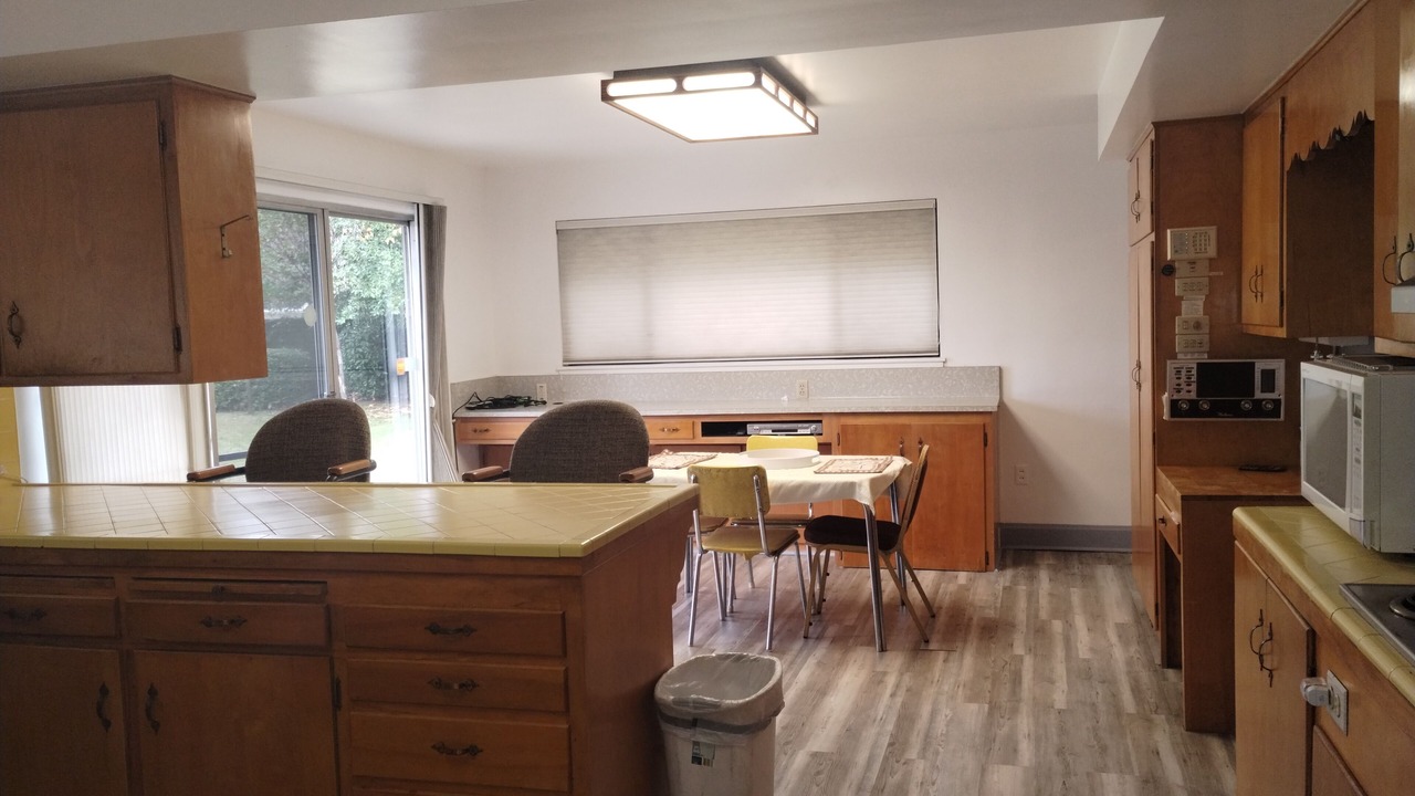 Photo of Kitchen in Arden Park Vista