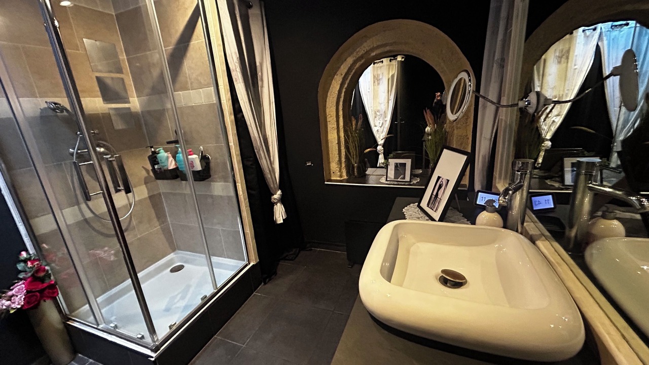 Photo of Bathroom in Milhaud