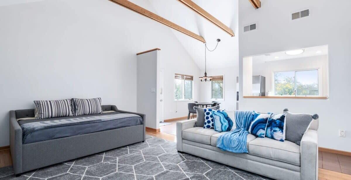 Photo of Livingroom in Manor