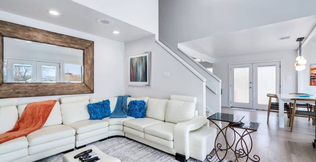 Photo of Livingroom in Manor