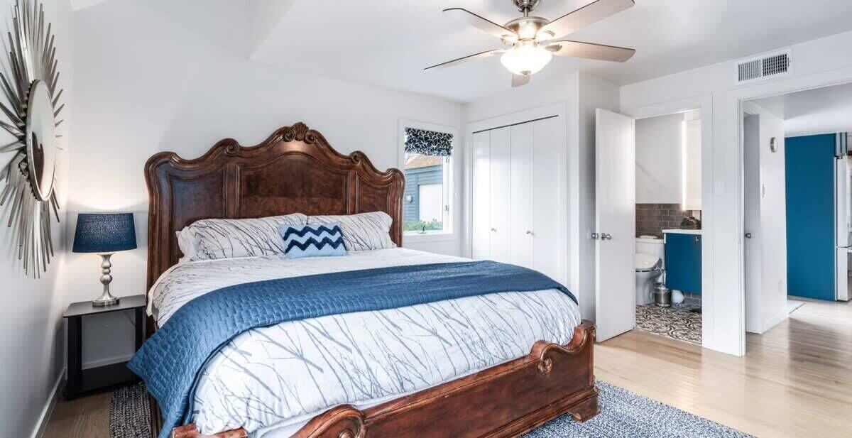 Photo of Bedroom in Manor