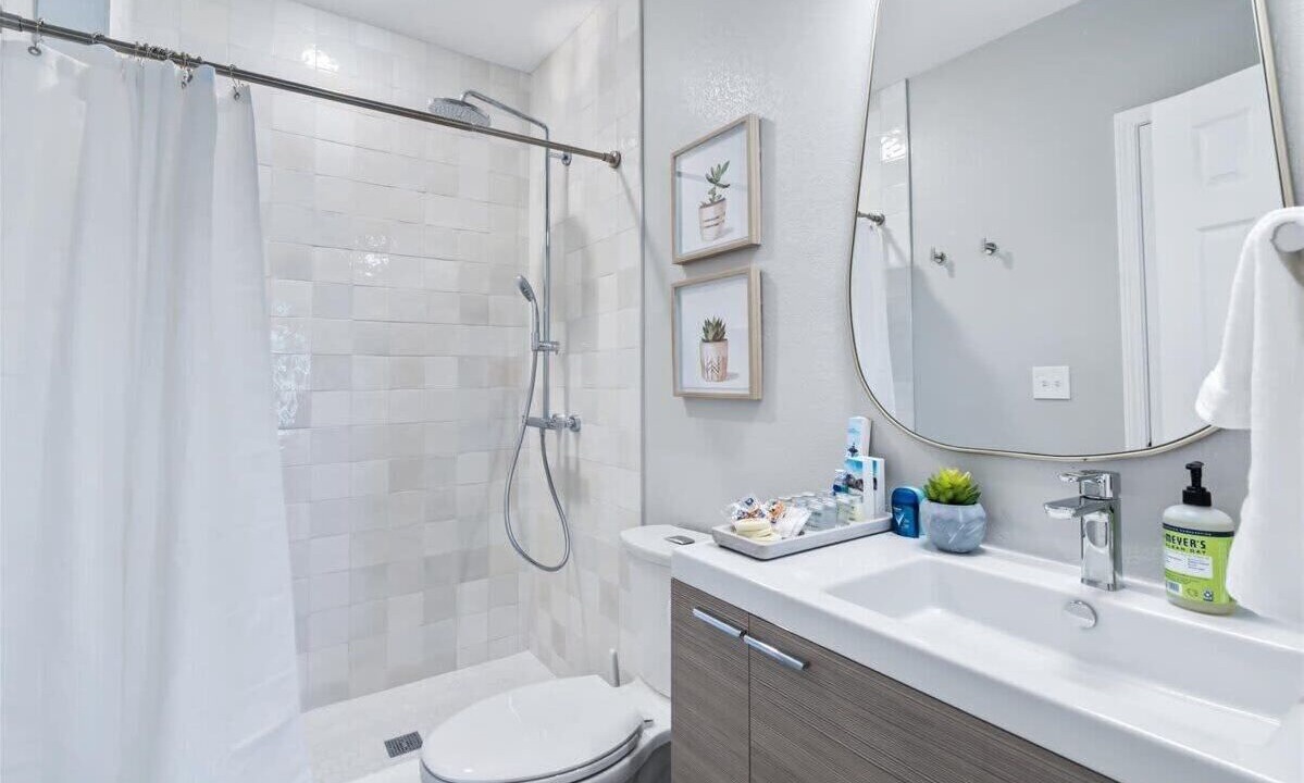 Photo of Bathroom in Manor