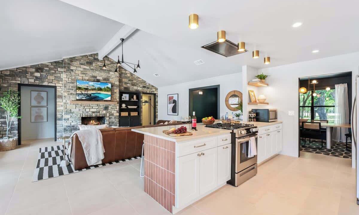 Photo of Kitchen in Manor