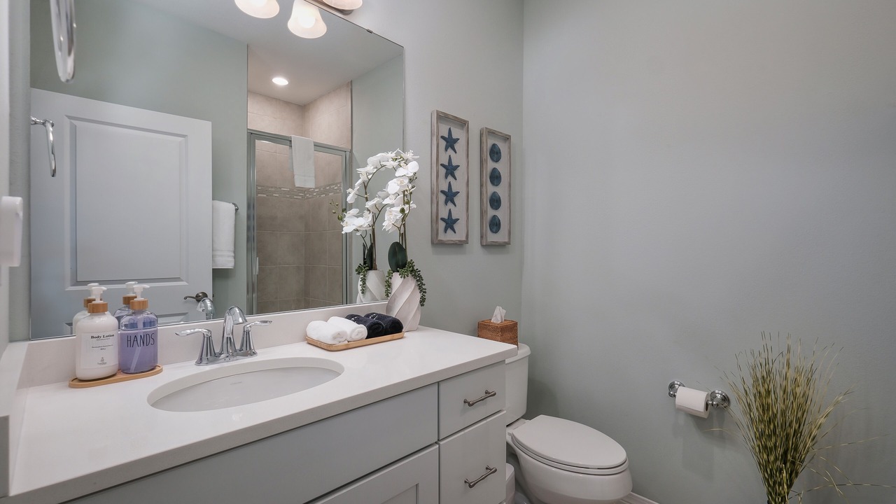 Photo of Bathroom in Ono Island
