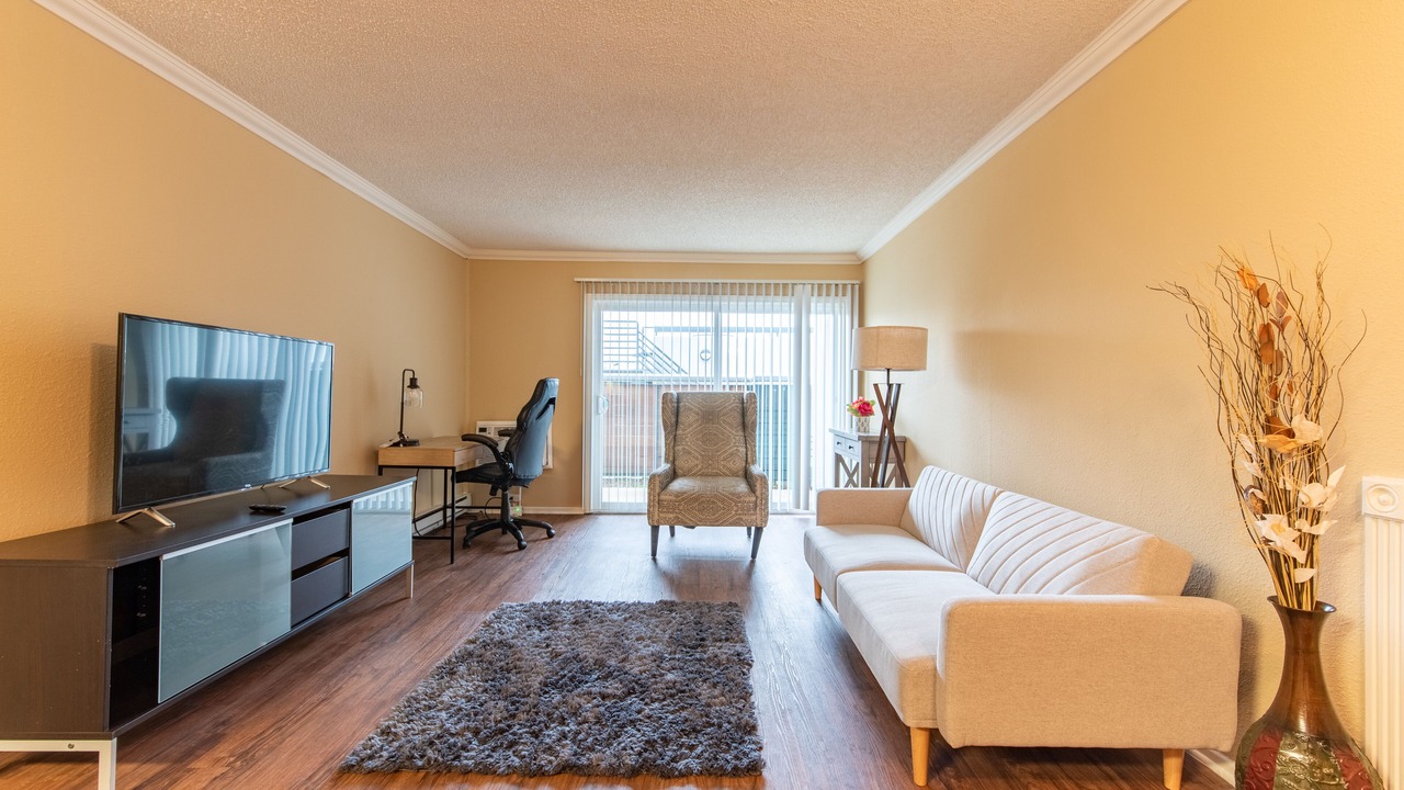 Photo of Livingroom in East Side Costa Mesa
