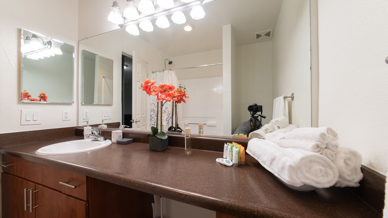 Photo of Bathroom in East Side Costa Mesa