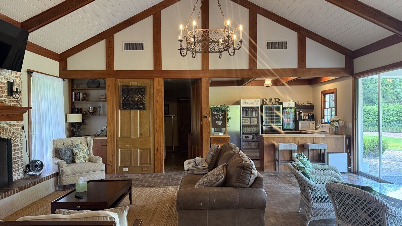 Photo of Livingroom in Franklin