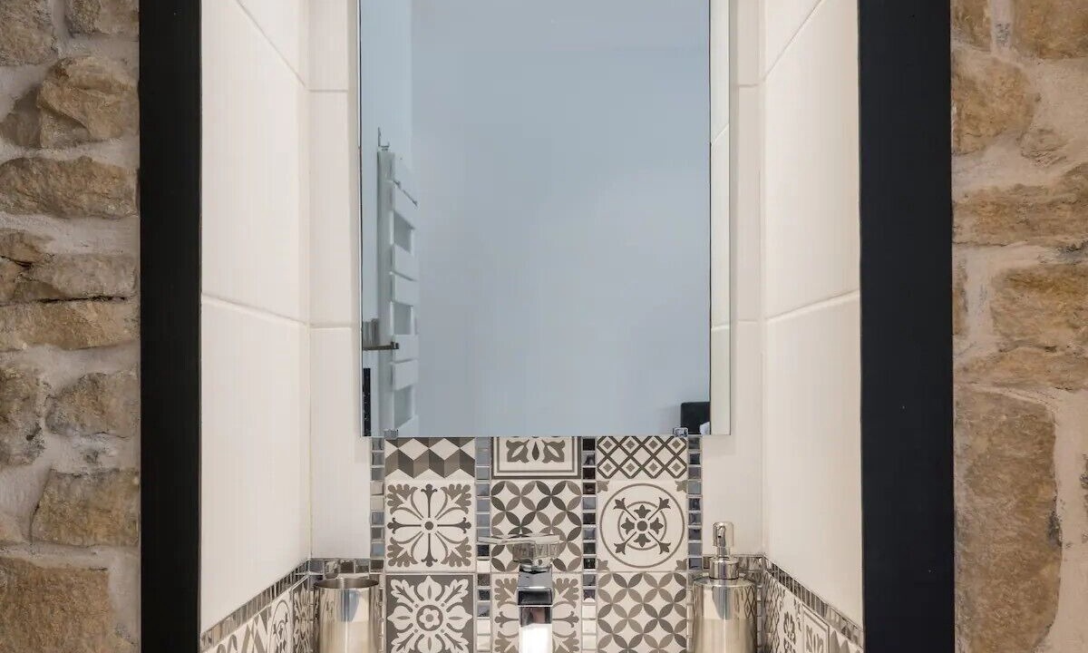 Photo of Bathroom in Saint-Alban-de-Roche