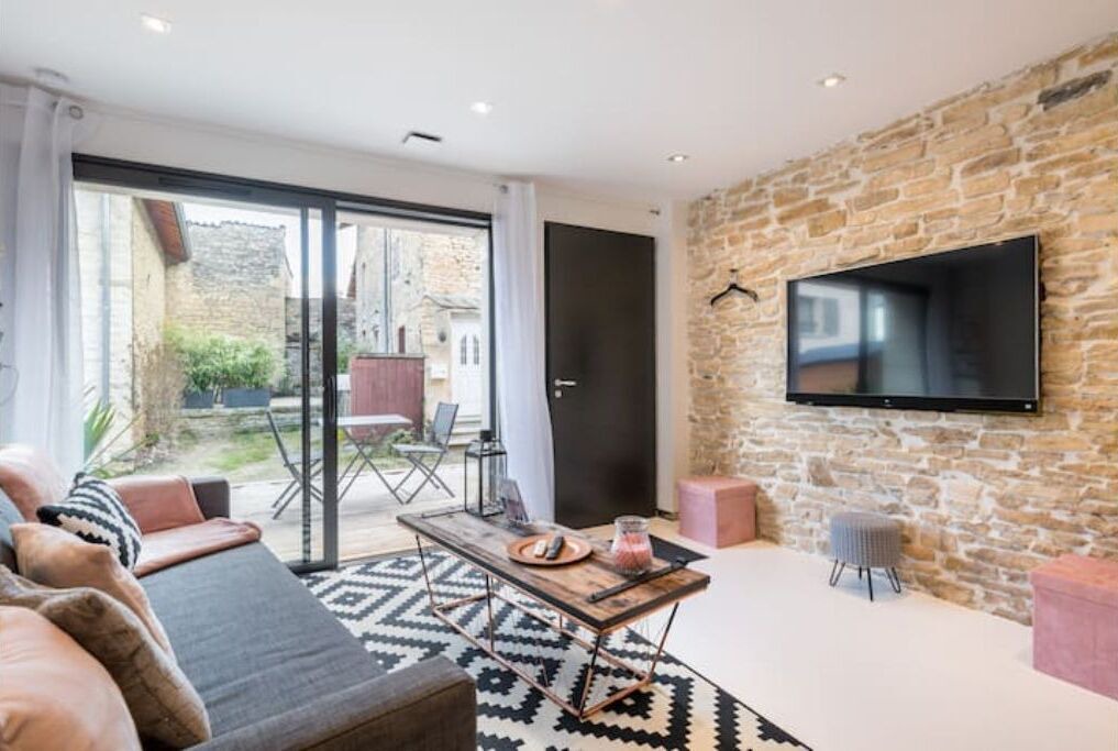 Photo of Livingroom in Saint-Alban-de-Roche