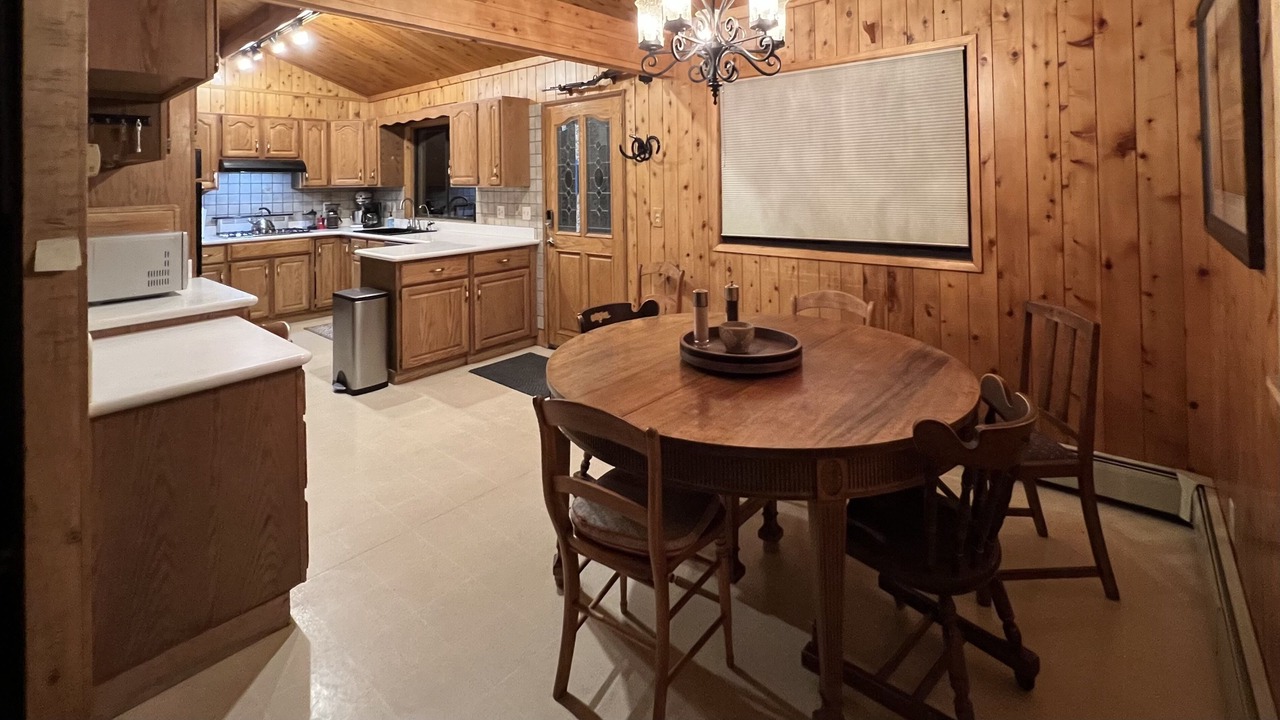 Photo of Kitchen in Lander
