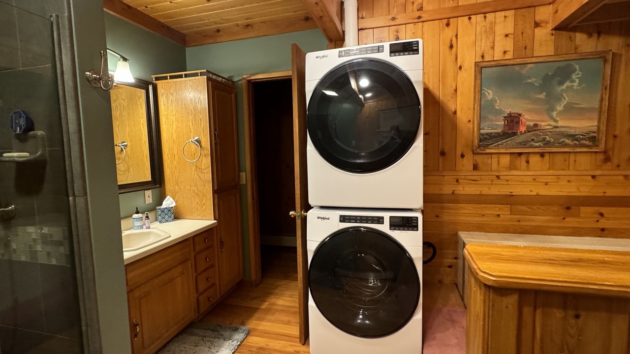Photo of Bathroom in Lander