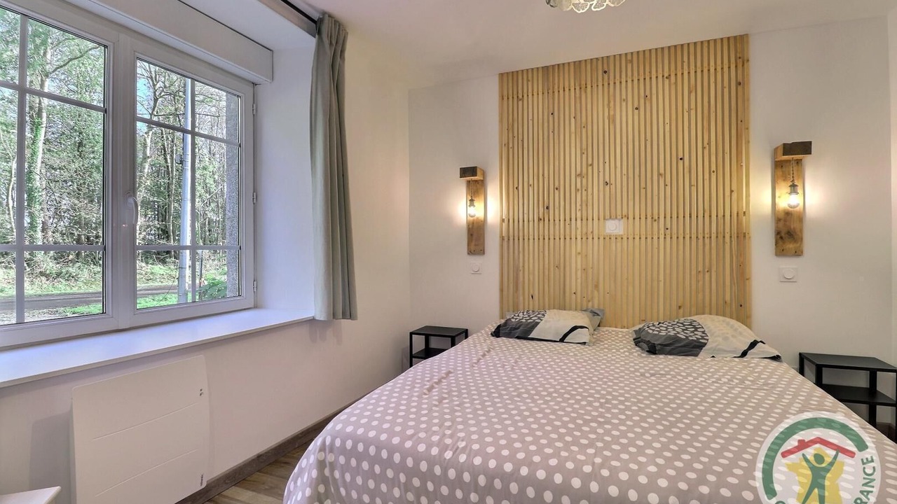 Photo of Bedroom in Saint-Brice-en-Cogles