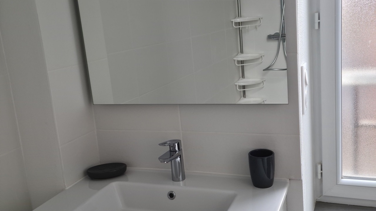 Photo of Bathroom in Bleneau