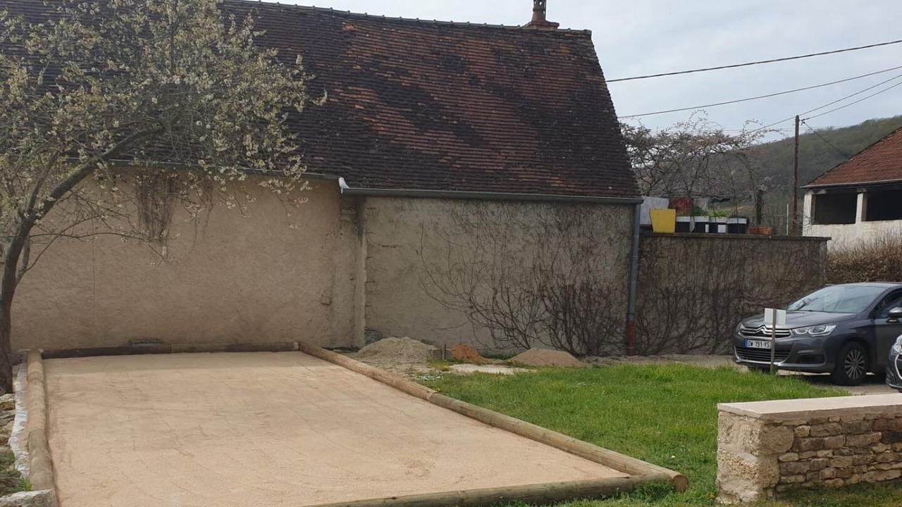 Photo of Outdoor in Saint-Boil