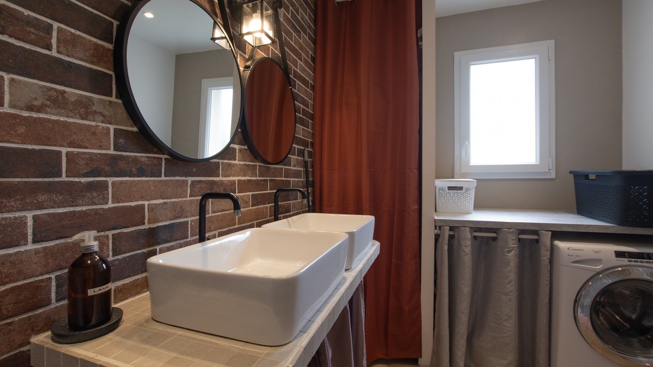 Photo of Bathroom in Payzac