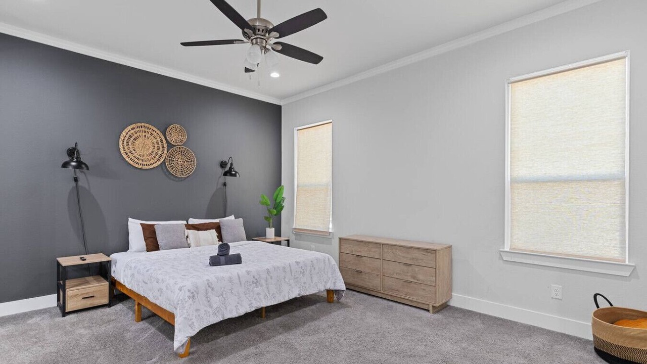 Photo of Bedroom in Cedar Crest