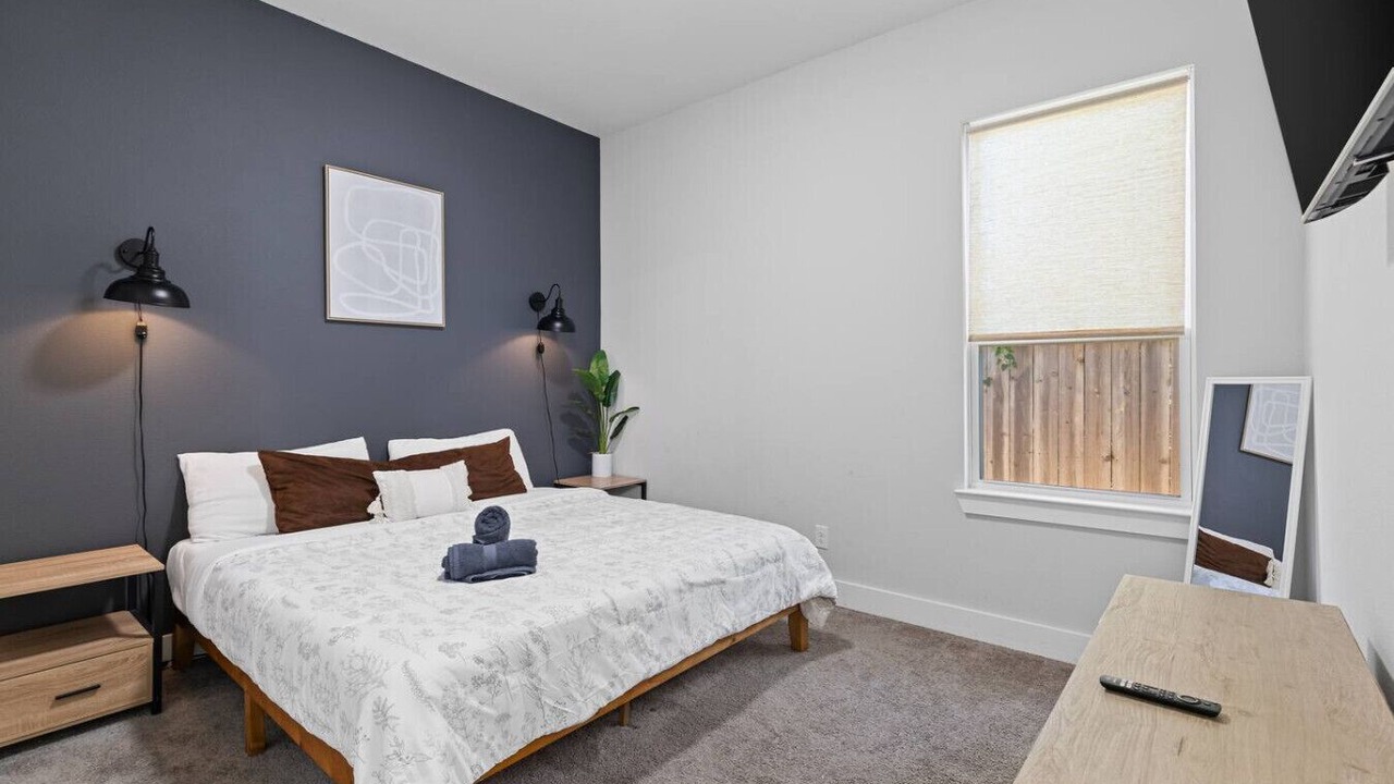 Photo of Bedroom in Cedar Crest