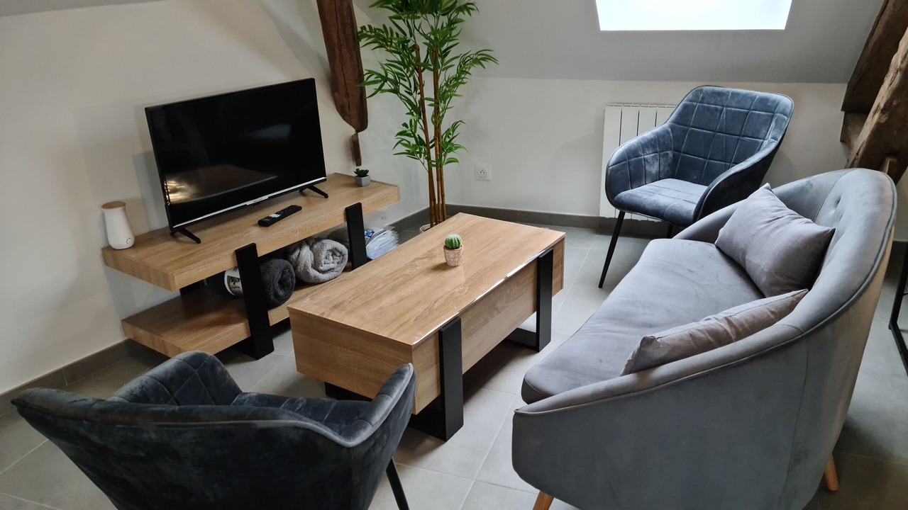 Photo of Livingroom in Bleneau