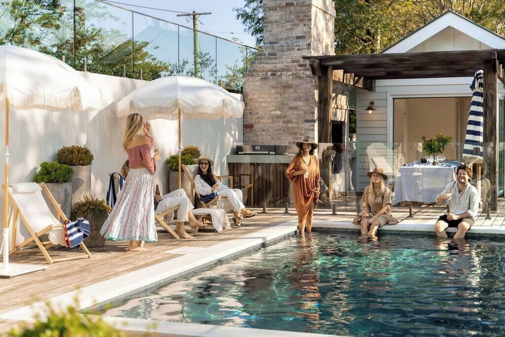 Photo of Others in Berry