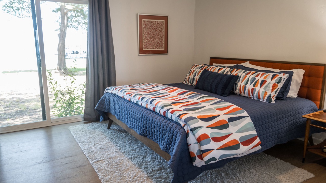 Photo of Bedroom in Tool