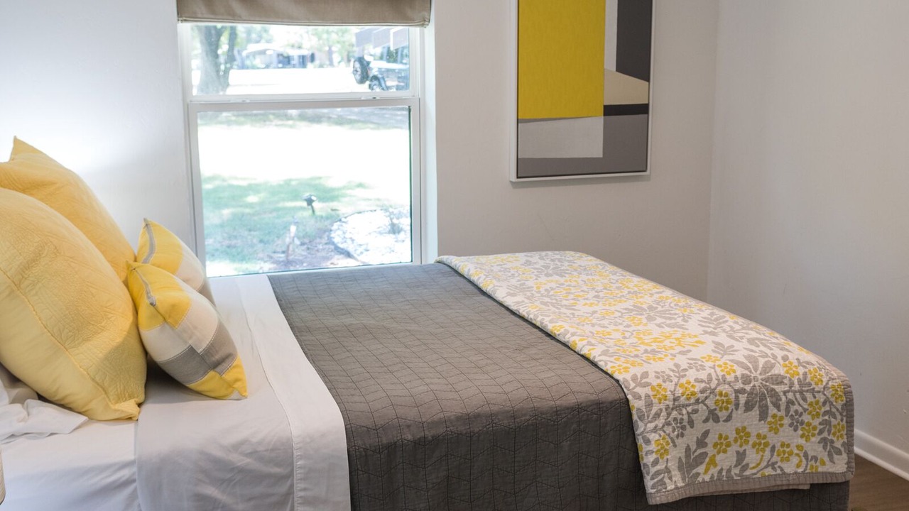 Photo of Bedroom in Tool