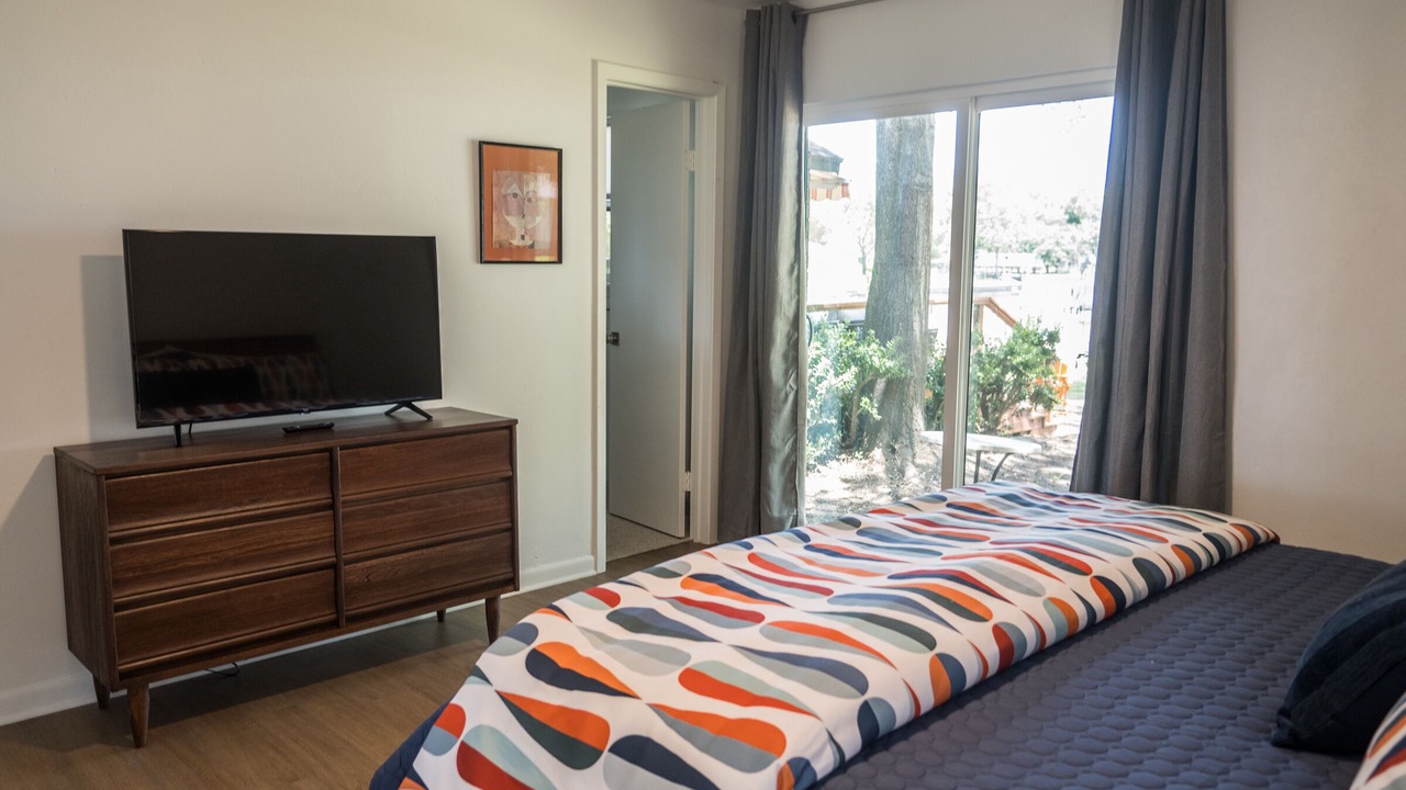 Photo of Bedroom in Tool