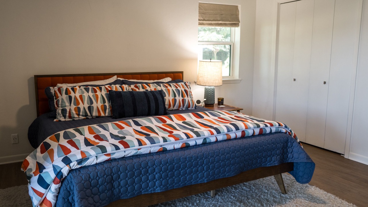 Photo of Bedroom in Tool