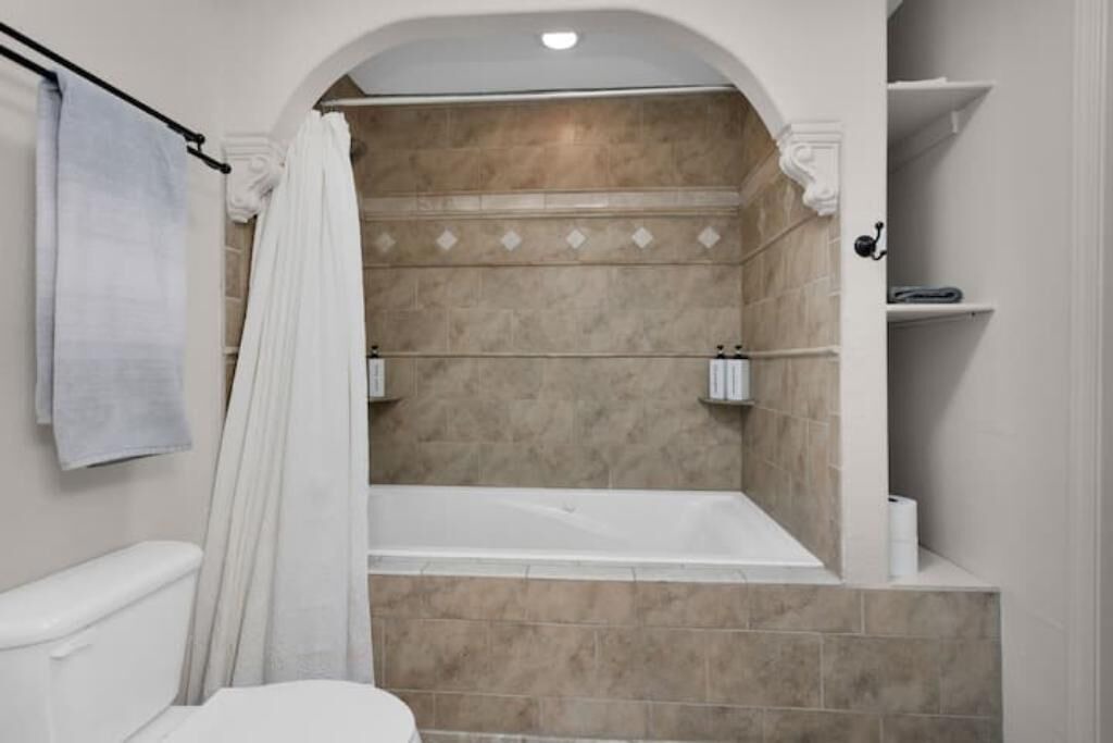 Photo of Bathroom in Coldspring