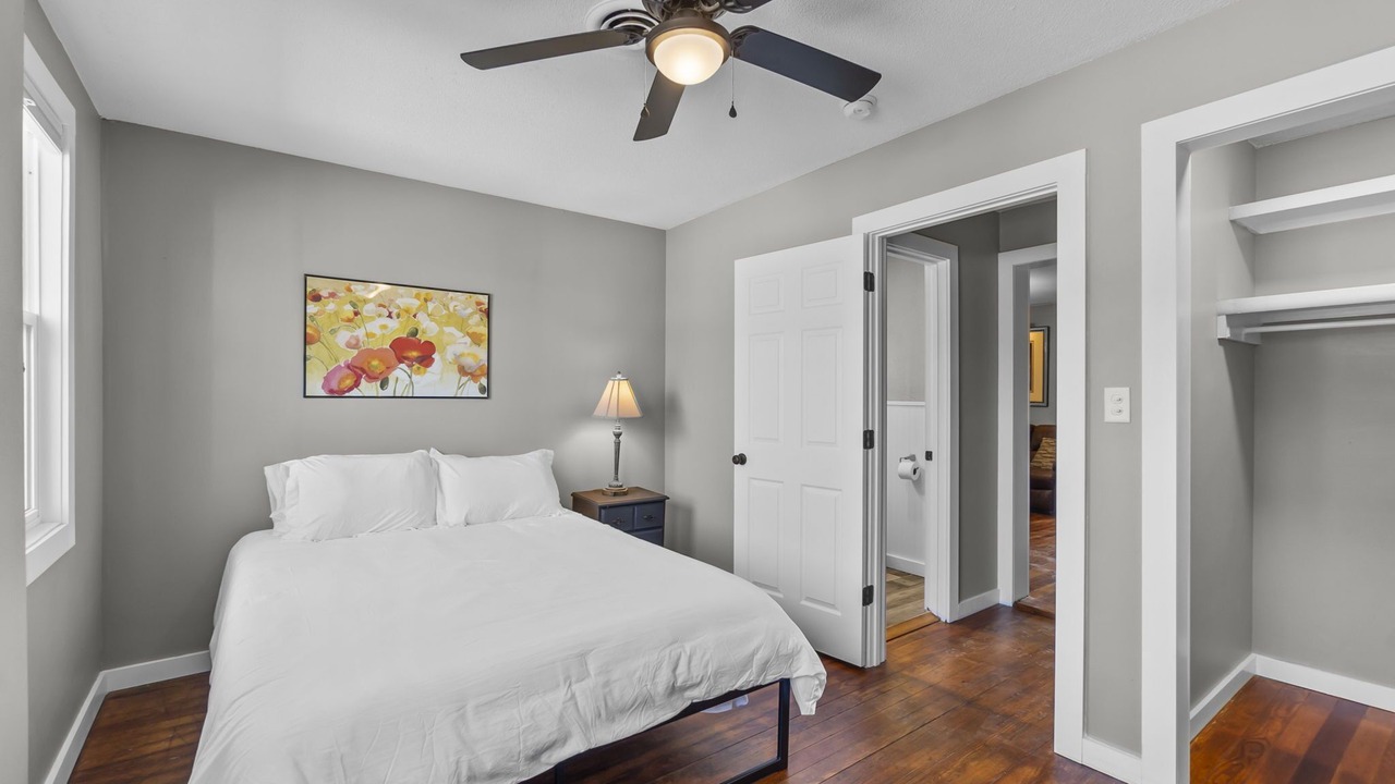 Photo of Bedroom in Cape Girardeau