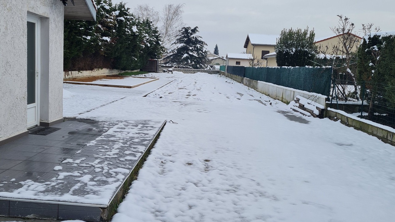 Photo of Outdoor in Saint-Alban-du-Rhone