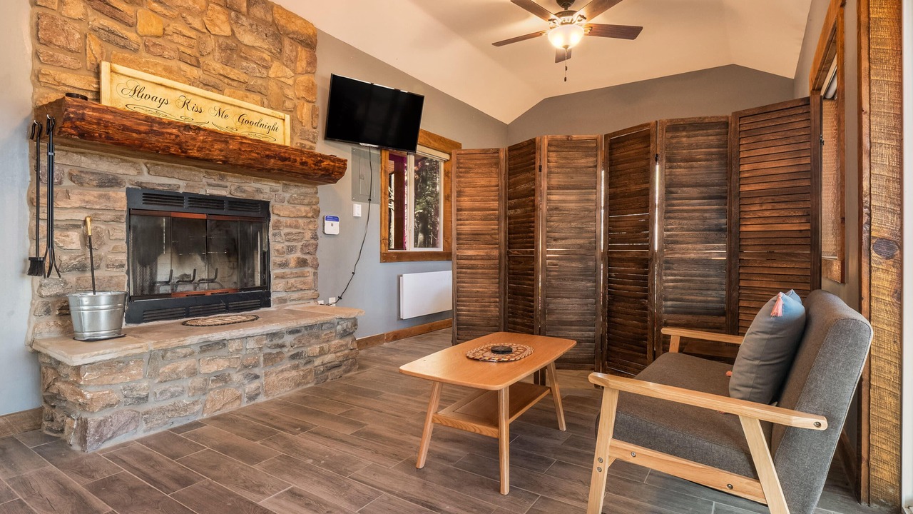 Photo of Livingroom in Angel Fire