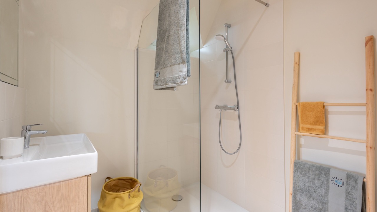 Photo of Bathroom in Plouhinec