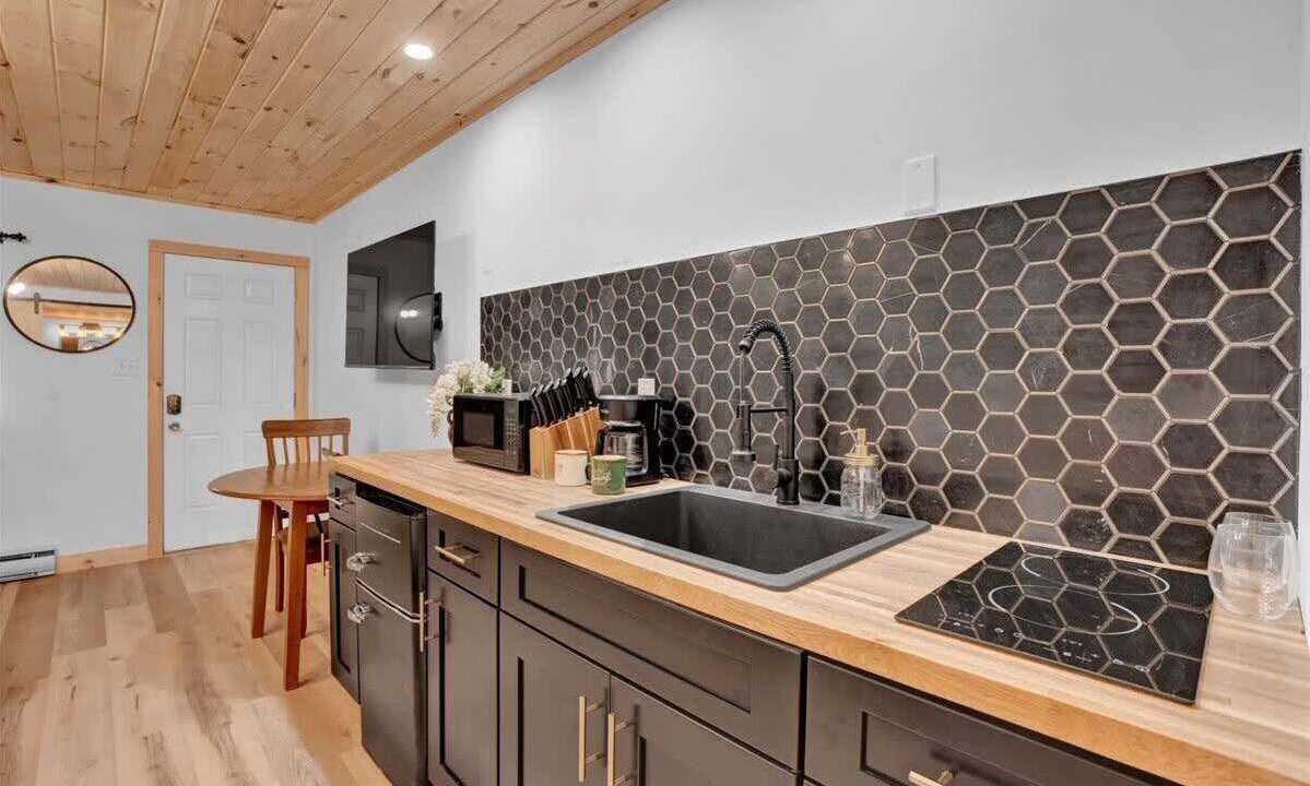 Photo of Kitchen in Canadensis