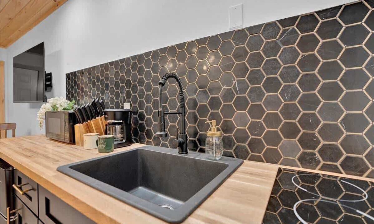 Photo of Kitchen in Canadensis