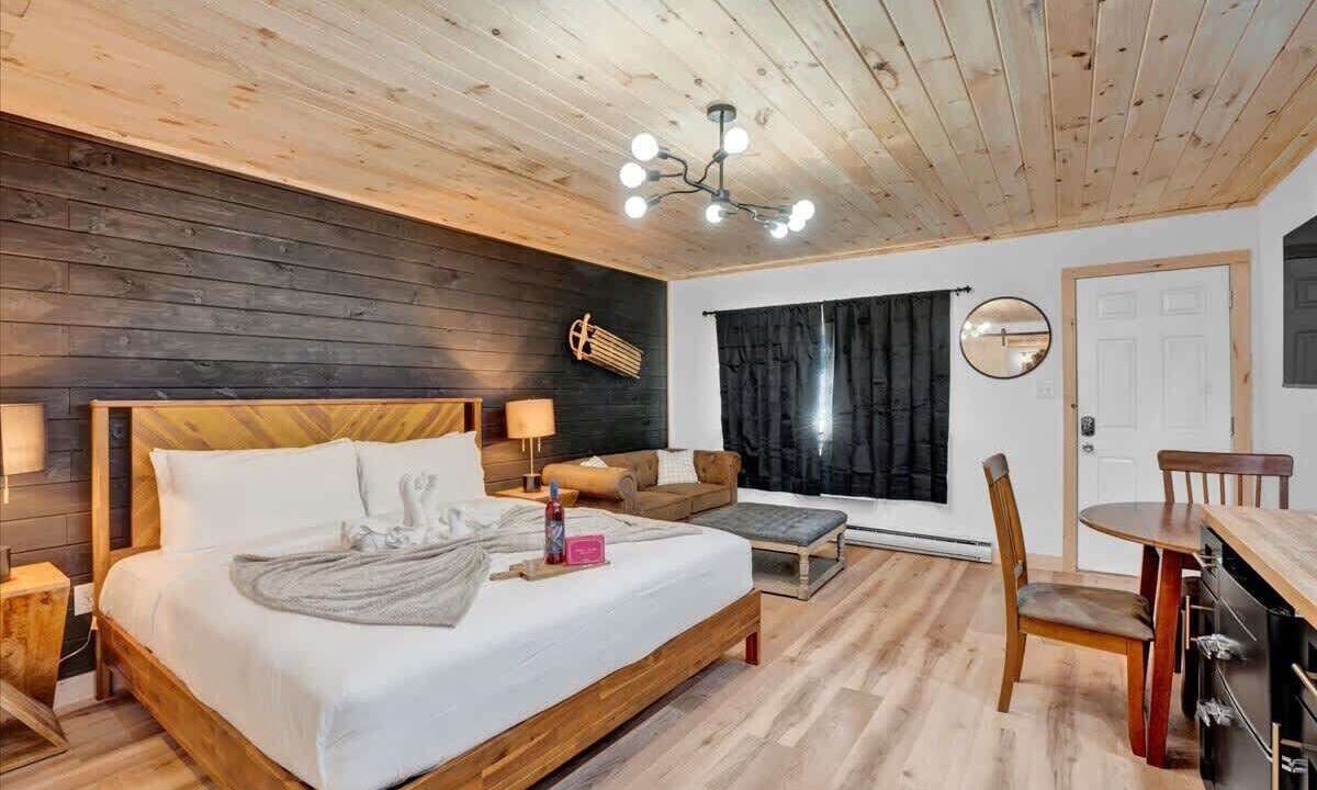 Photo of Bedroom in Canadensis