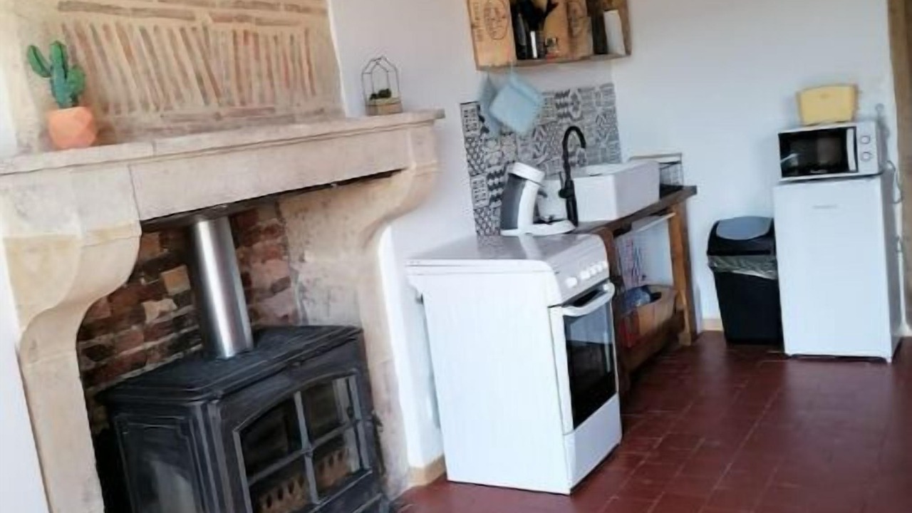 Photo of Kitchen in Dompierre-sur-Nievre