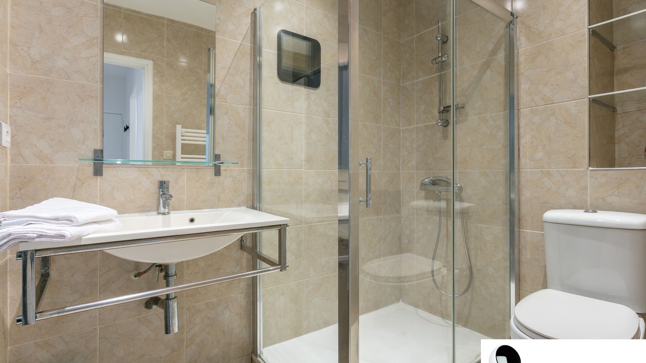 Photo of Bathroom in Montpellier City-Centre