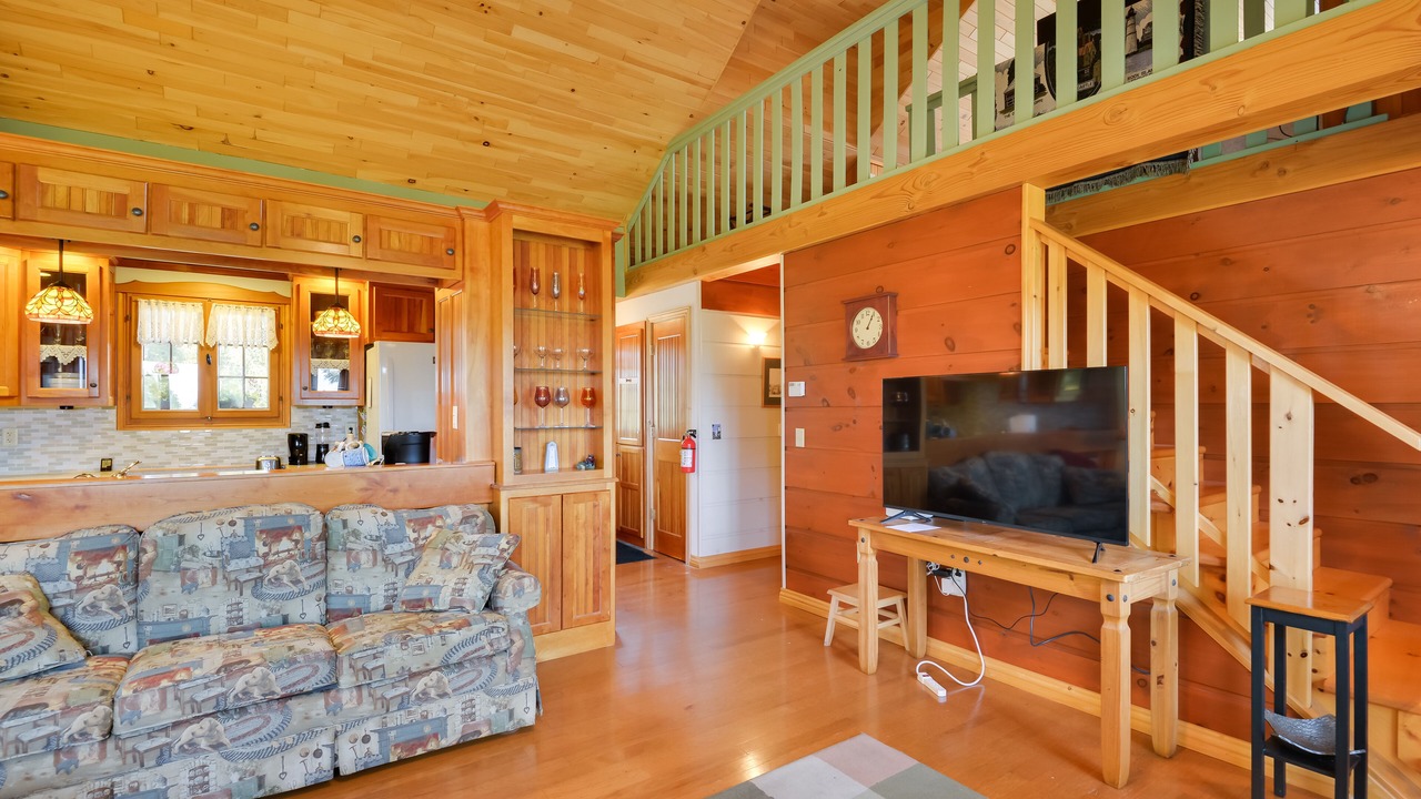 Photo of Bedroom in Fishers Landing