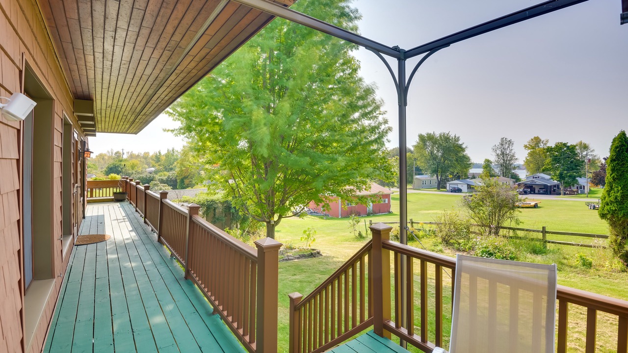 Photo of Outdoor in Fishers Landing