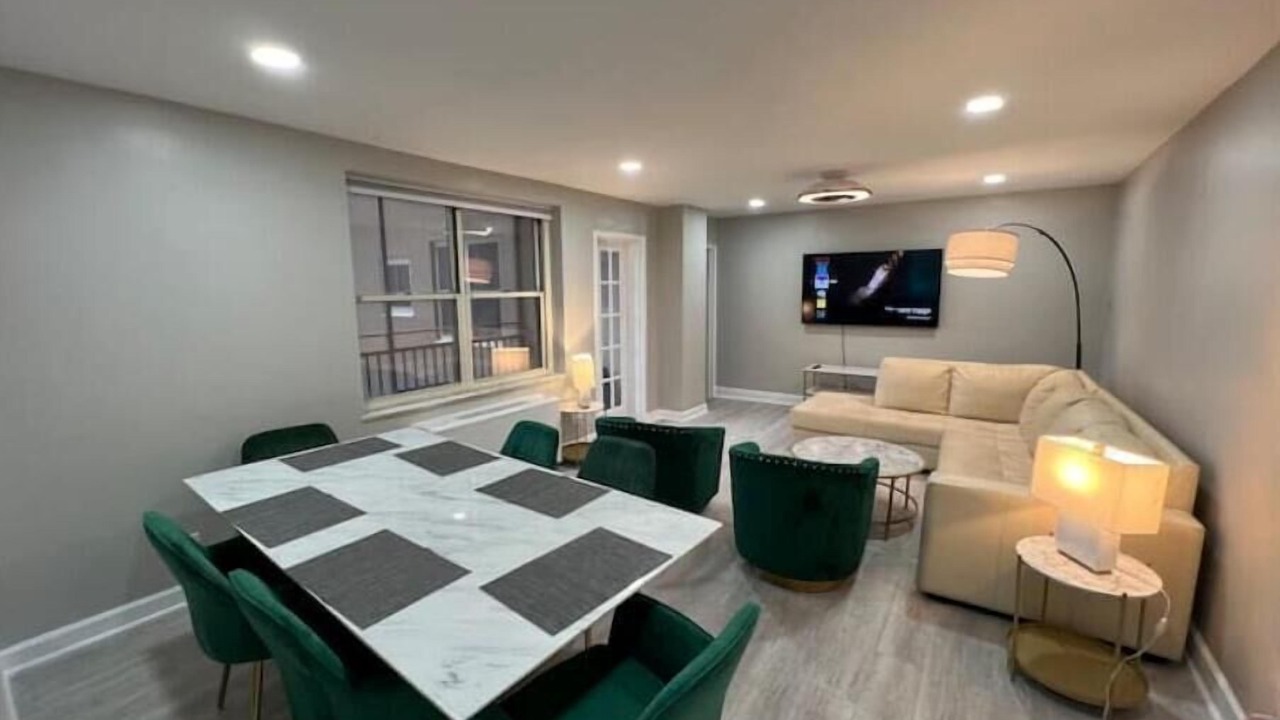 Photo of Others in Peachtree Center