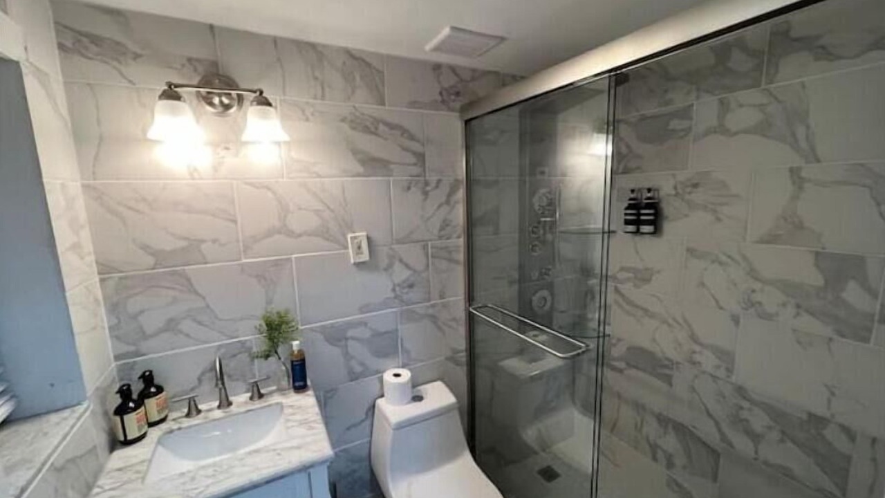 Photo of Bathroom in Peachtree Center