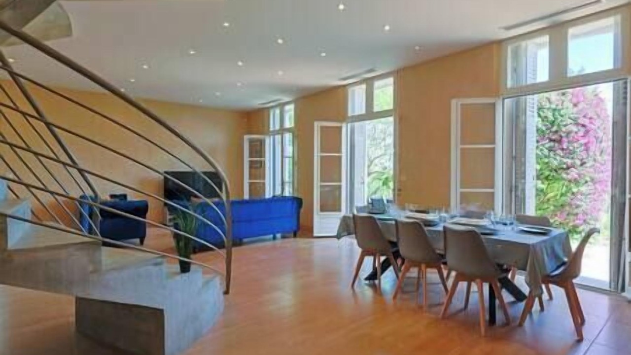 Photo of Others in Hyeres City Centre