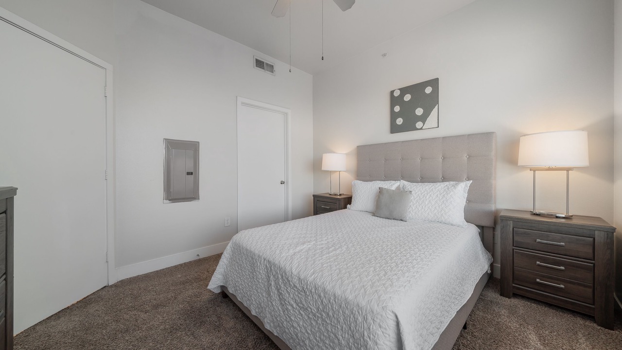 Photo of Bedroom in Oak Lawn
