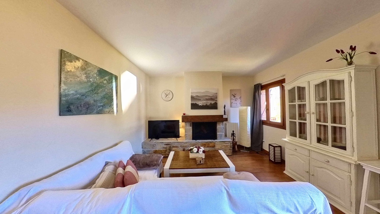 Photo of Livingroom in Escarrilla