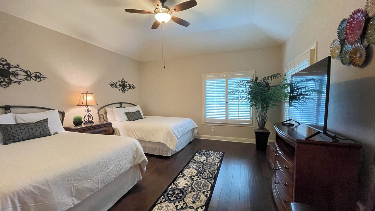 Photo of Bedroom in Barton Creek Lakeside