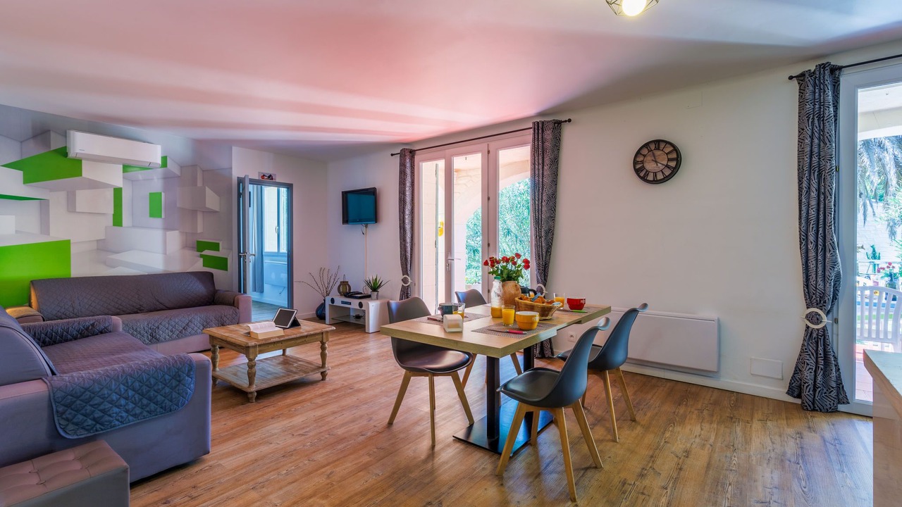 Photo of Livingroom in Uzes