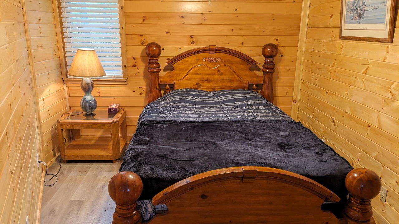 Photo of Bedroom in South Rutland
